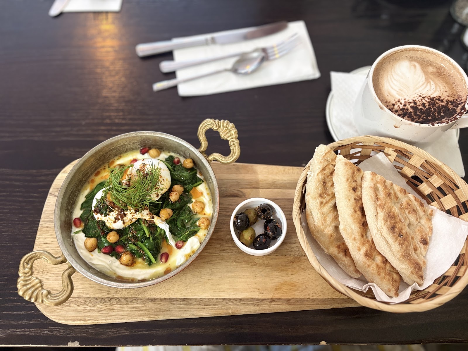 Ayva in Clapton London